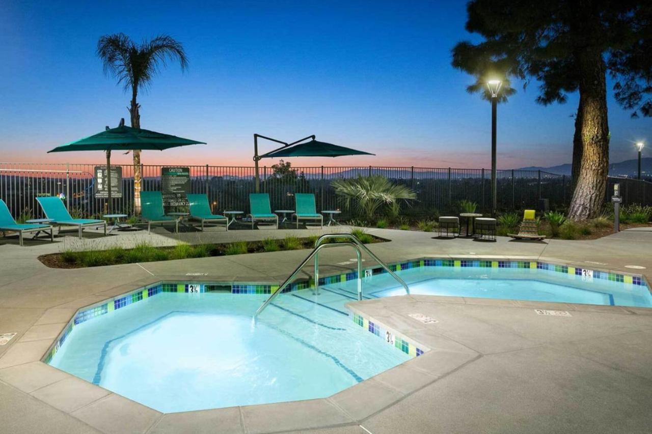 Burbank 1br W Pool Wd Gym Nr Tj Wf Lax-788 Los Angeles